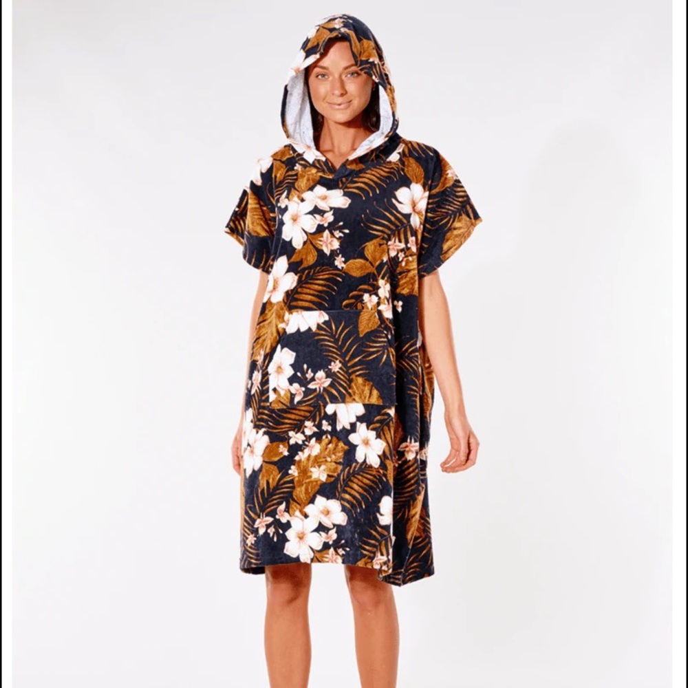 ☀️RIP CURL☀️ PLAYABELLA HOODED BEACH TOWEL - Picture 4 of 15